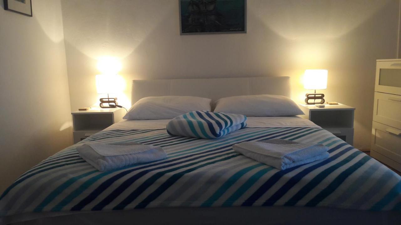 Apartman-Maja-Krk Krk Town Exteriör bild