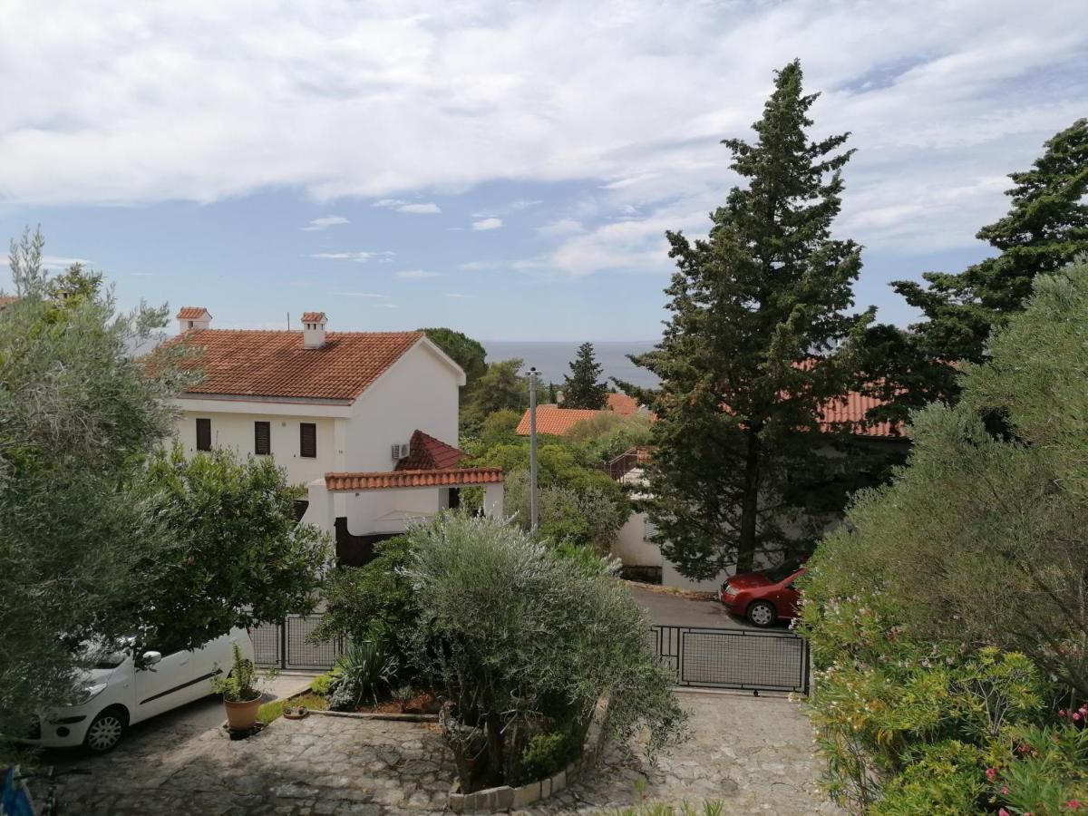 Apartman-Maja-Krk Krk Town Exteriör bild